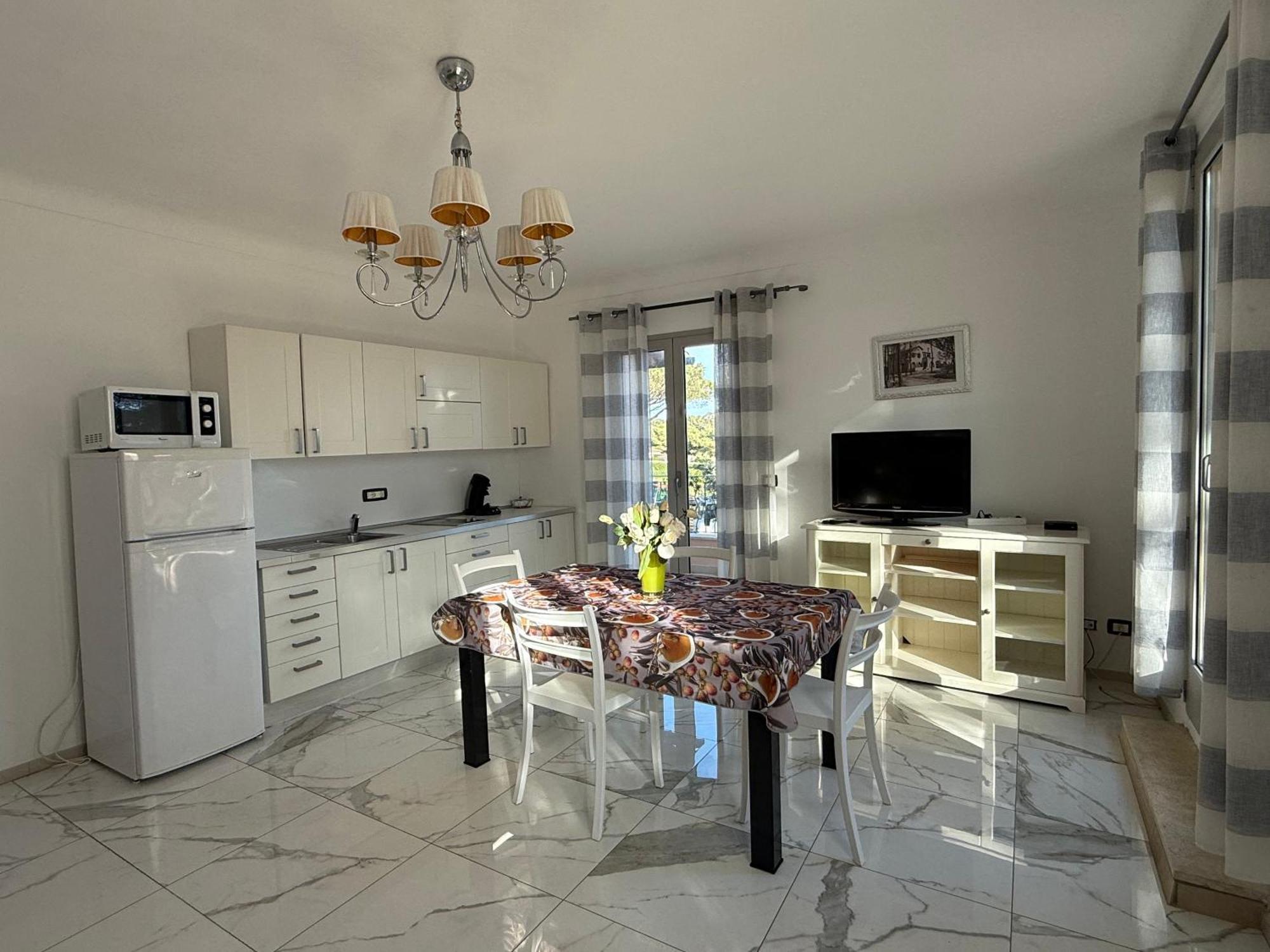 Apartment Angelina Front Grimaud